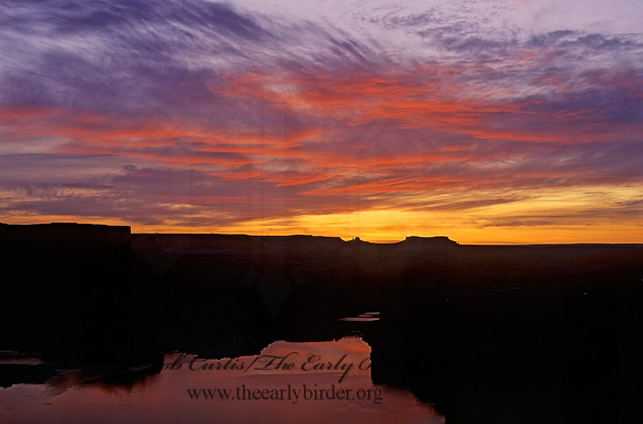 Lake Powell  SUNRISE 104423z