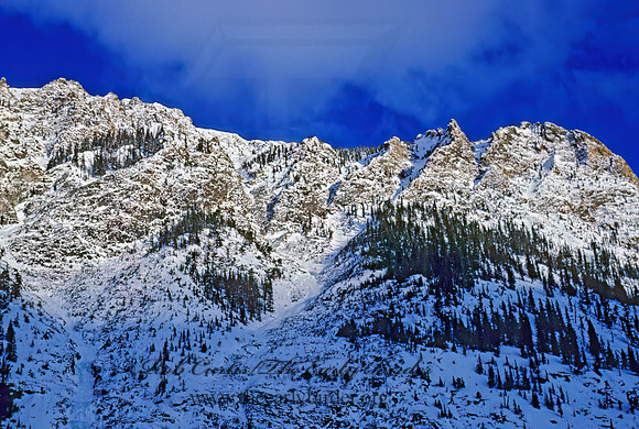 MOUNTAIN SCENE 101231z