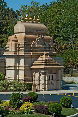 Hindu Temple of Greater Chicago 5014865z