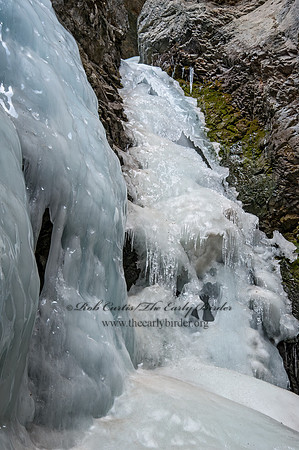 frozen waterfall 8035948-HDRz