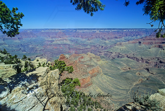 GRAND CANYON OVERLOOK 120820z