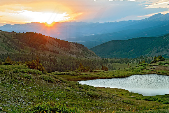 Cottonwoods Pass - Alpine Lake 7010365z