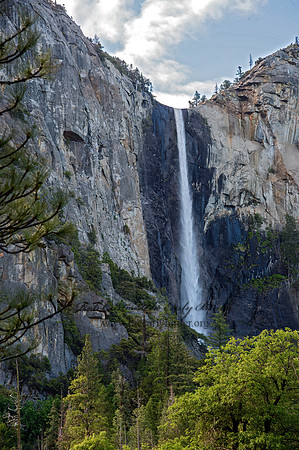 Bridal Veil Falls  9058679z