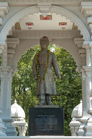 Hindu Temple of Greater Chicago 5014855z