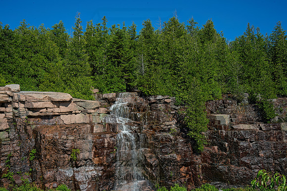 Acadia NP  WATERFALL 9032569z
